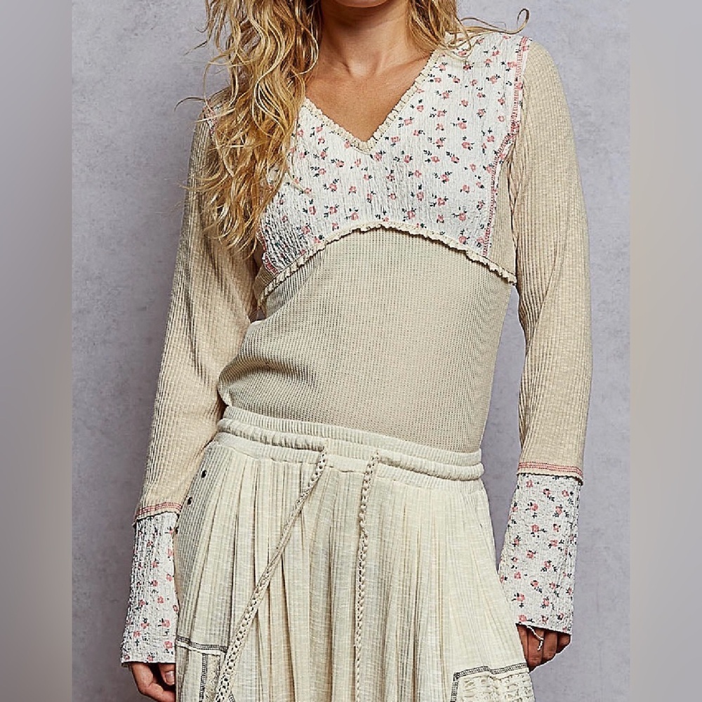 NWT POL Waffle Knit Floral Textured Contrast Thermal Long Sleeve Top - Picture 7 of 10